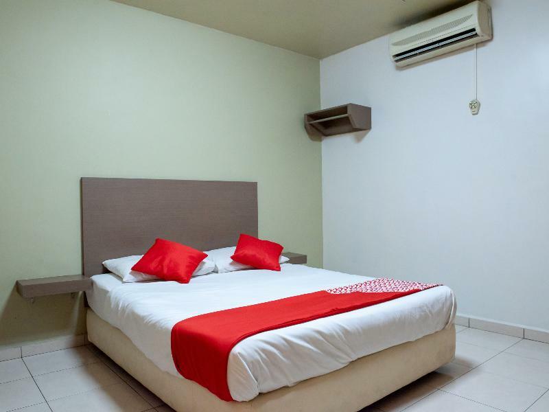 Oyo 434 Marbella Hotel Johor Bahru Zewnętrze zdjęcie