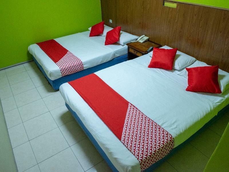 Oyo 434 Marbella Hotel Johor Bahru Zewnętrze zdjęcie