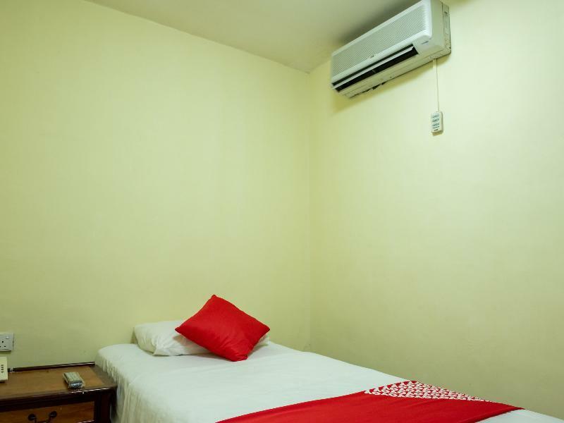 Oyo 434 Marbella Hotel Johor Bahru Zewnętrze zdjęcie